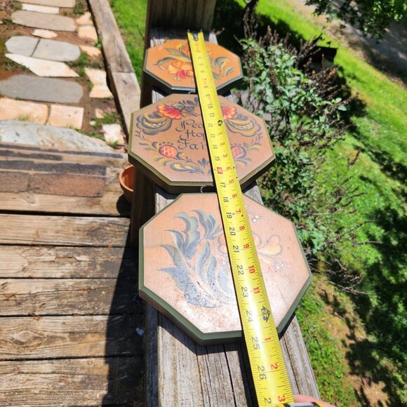 Vintage 3 Hand-Painted Octagonal Wooden Wall Plaques With Floral Designs Signed - Picture 2 of 13